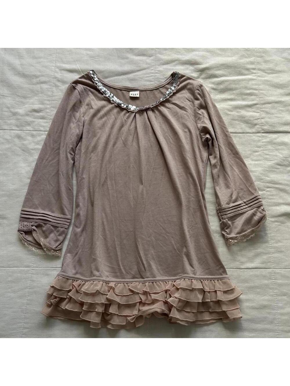 Axes Femme Mauve Pink Sequin Neckline Lace Ruffle Top Coquette Medium